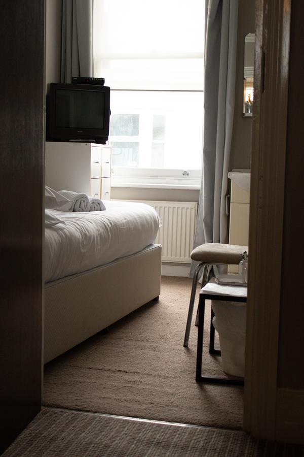 The Beach Pad Brighton Bagian luar foto